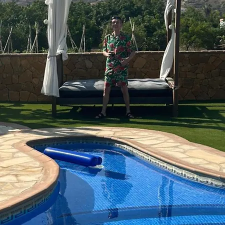 Shays Superb Gorgeous Private Pool, Coin, Malaga, Spain Malaga